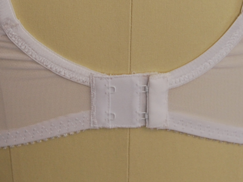 bra closure insertion image 